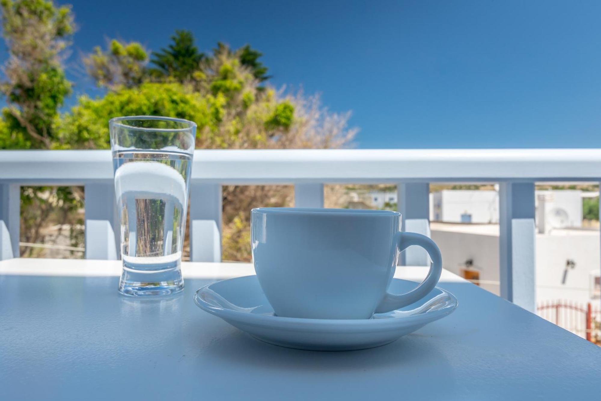 Aeolis Hotel Adamantas  Bagian luar foto